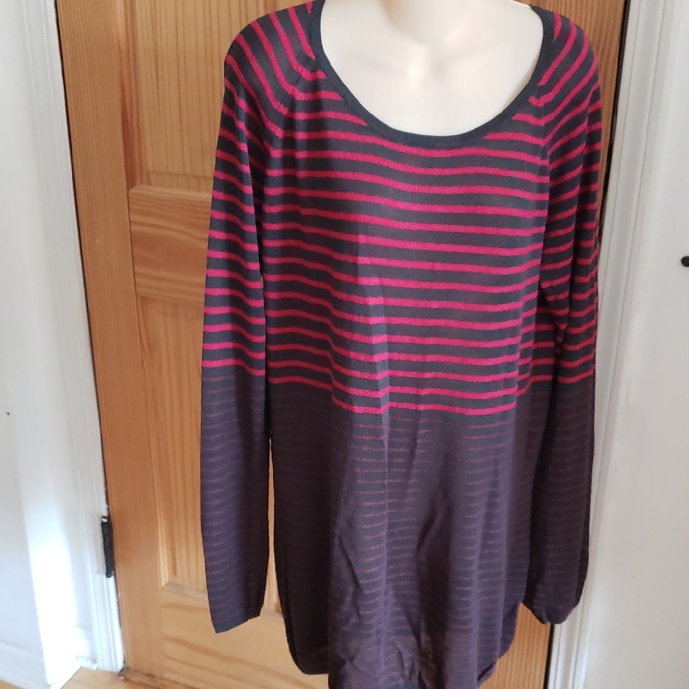 GAP Red and Black Striped Knit Top